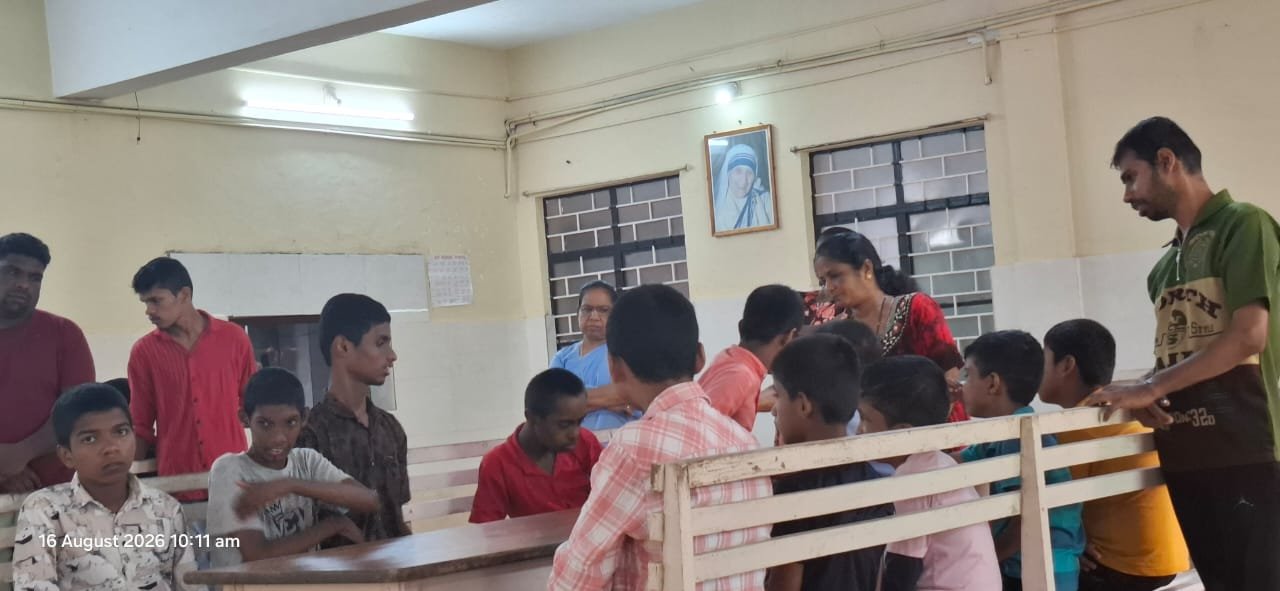 Catholic Sabha Members Visted Manasa Pamboor - Photo 1