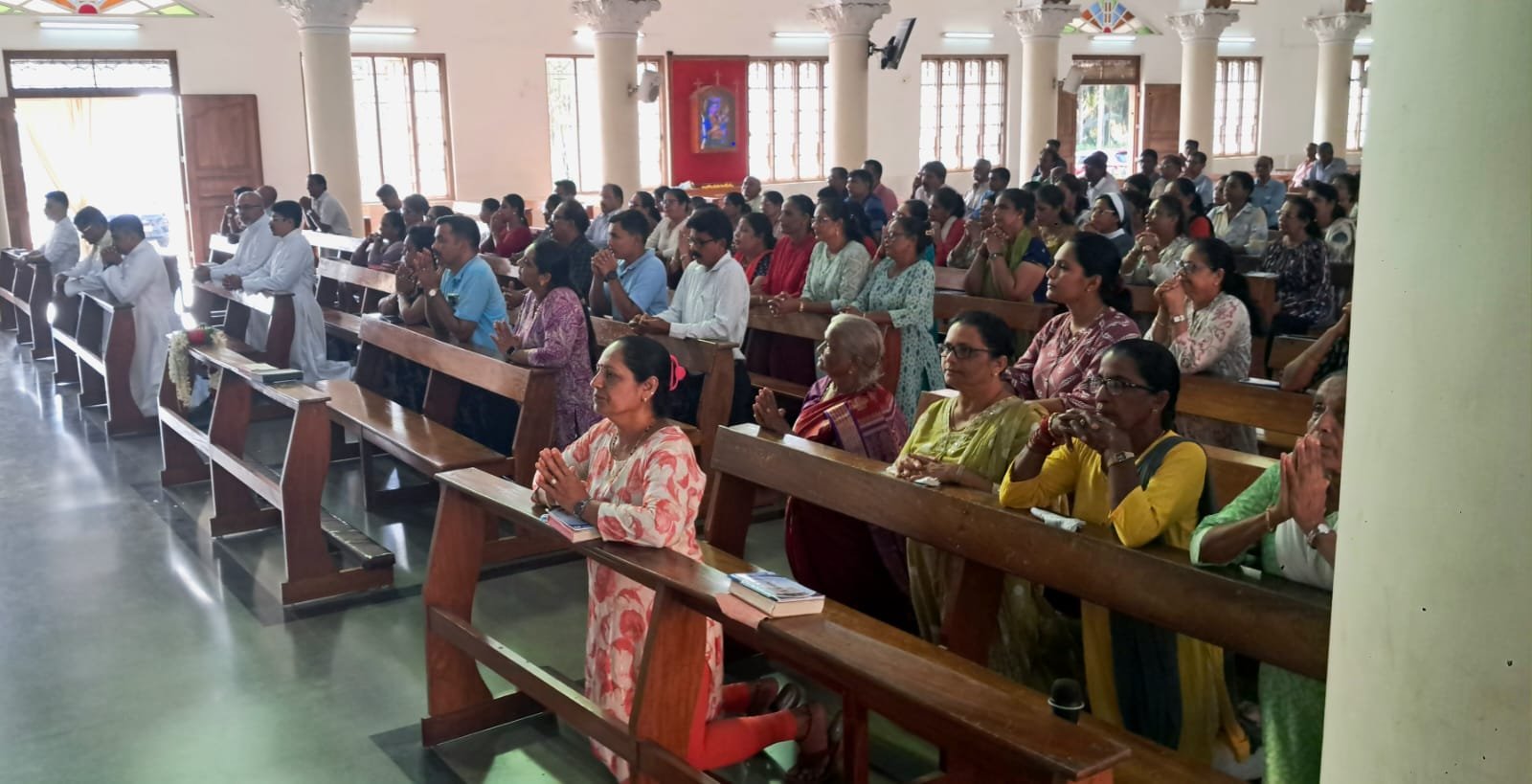 Moodubelle Parishioners Extend Warm Welcome to New Assistant Parish Priest Rev. Fr. Stephan Rodriguez - Photo 6