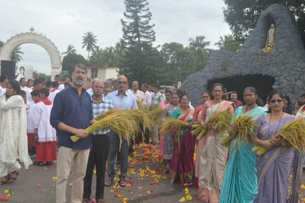 Monti Festh Celebrated with Faith and Fervour at St. Lawrence Church, Moodubelle - Photo 25