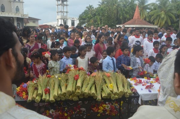 Monti Festh Celebrated with Faith and Fervour at St. Lawrence Church, Moodubelle - Photo 22