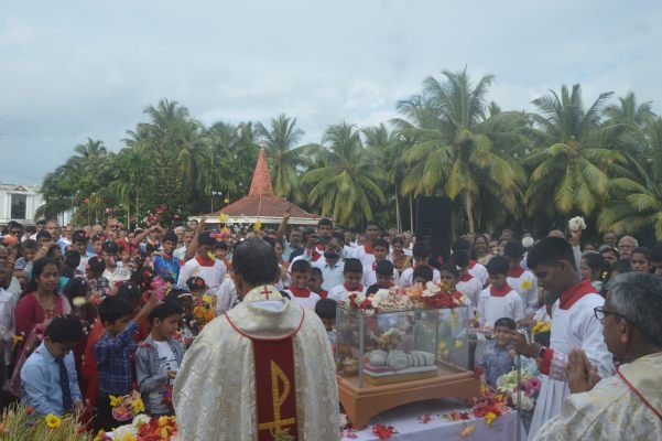 Monti Festh Celebrated with Faith and Fervour at St. Lawrence Church, Moodubelle - Photo 23