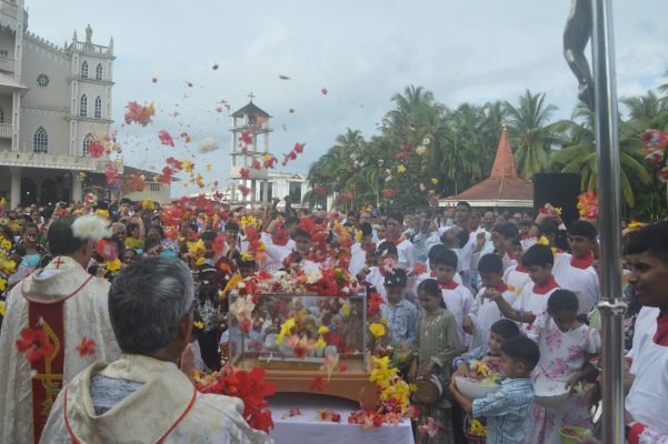 Monti Festh Celebrated with Faith and Fervour at St. Lawrence Church, Moodubelle - Photo 24