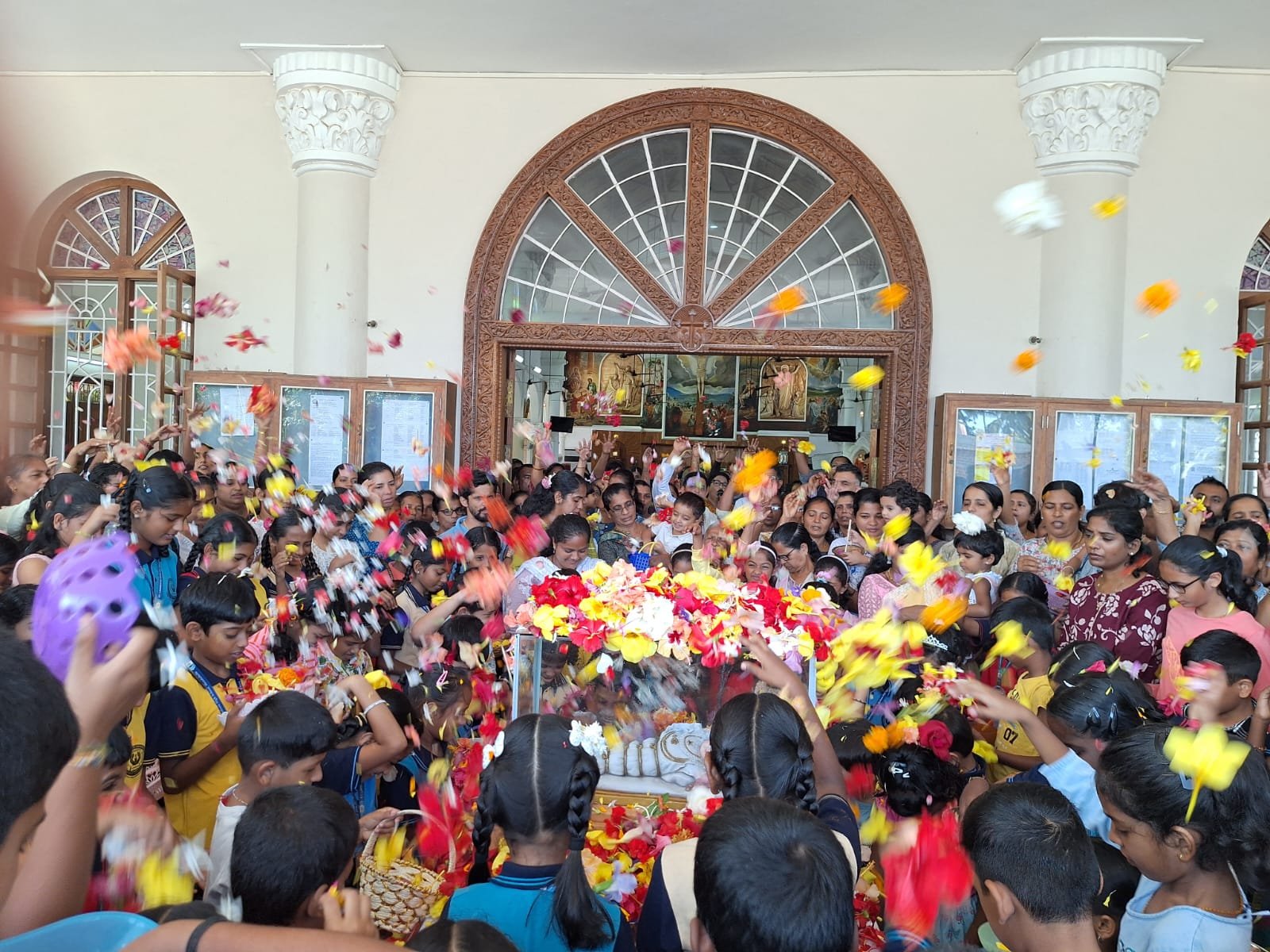 " Floral Offering to Infant Mary” (Monthi Feast) 31st August to 7th September - Photo 97