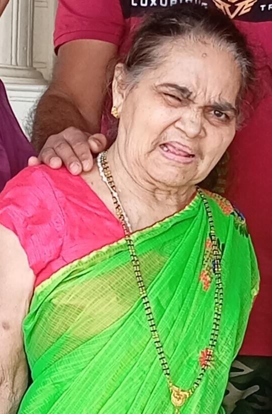 FELCY VAZ (65)
