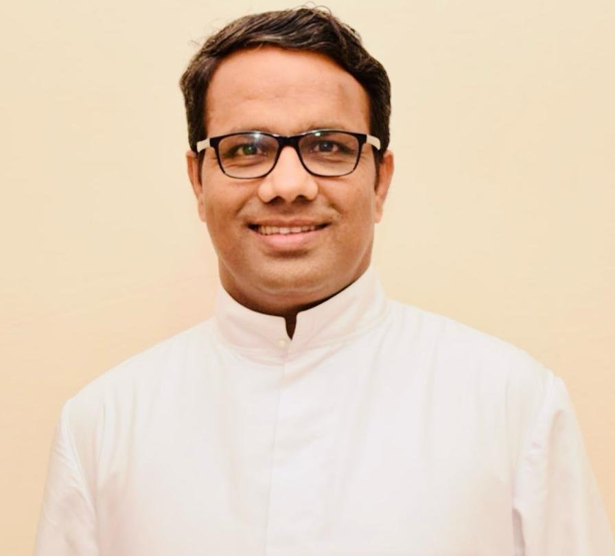 Rev Fr Vincent Crasta